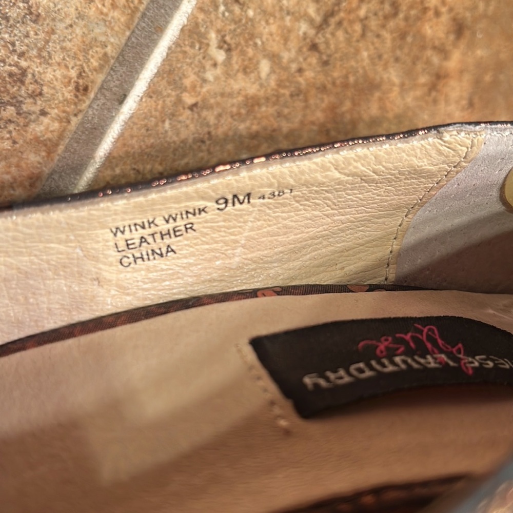 Bronze Snake Skin Leather Pumps - Picture 8 of 9